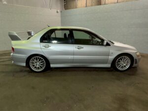 Mitsubishi lancer evo VⅡ side