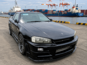 ER34　Skyline　25GT turbo front view