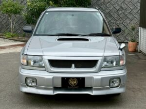 Subaru forester 4wd front view