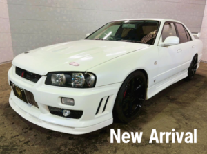 Skyline 25GT-X turbo front photo