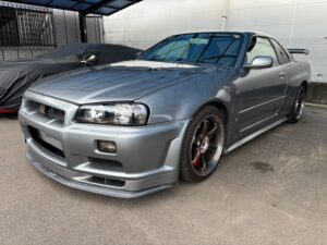 BNR34 front picture