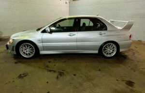 Mitsubishi lancer evo VⅡ side