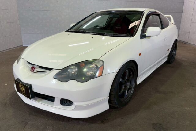honda integra dc5 front view